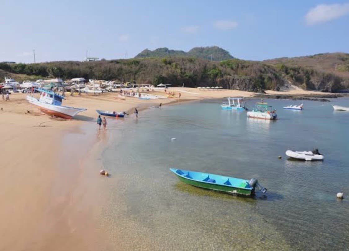 Praia do Porto, image 1 of 2