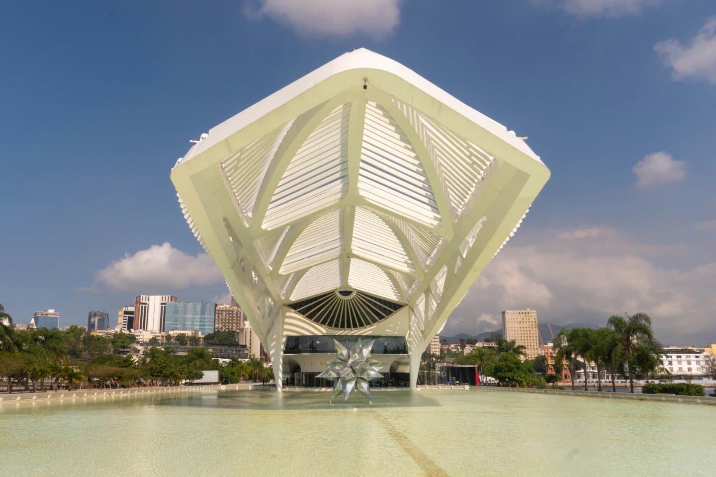 Museu do Amanhã, image 1 of 1