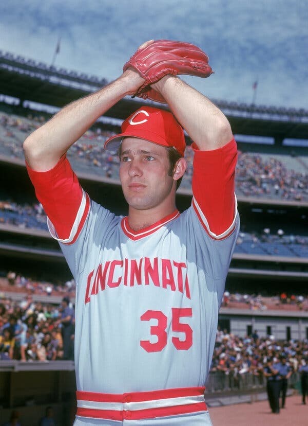 Don Gullett, image 1 of 1