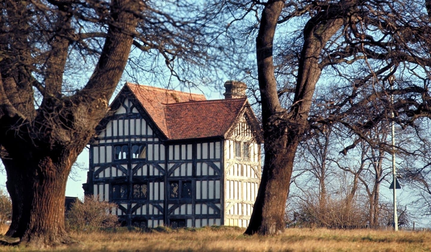 Queen Elizabeth's Hunting Lodge, image 1 of 1