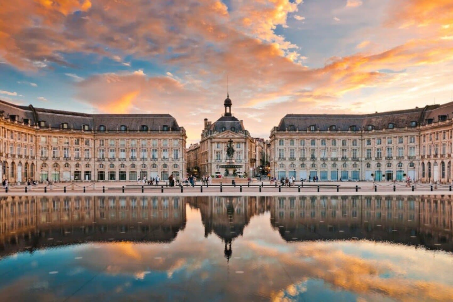 Bordeaux, image 1 of 1