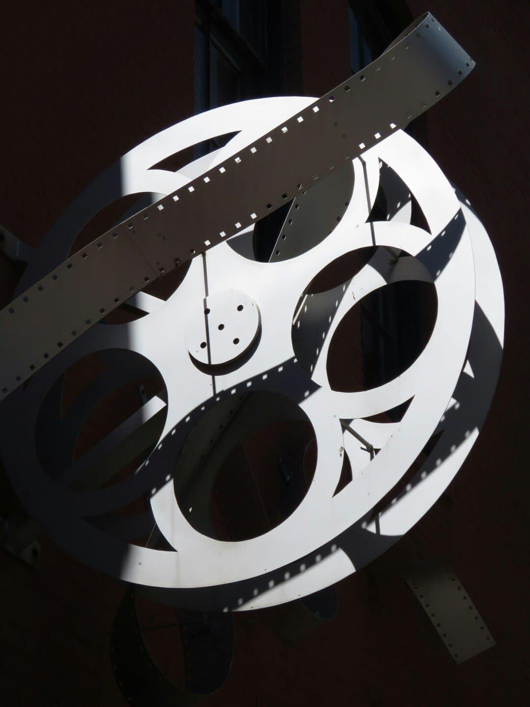 Visual Pleasure and Narrative Cinema, image 1 of 1