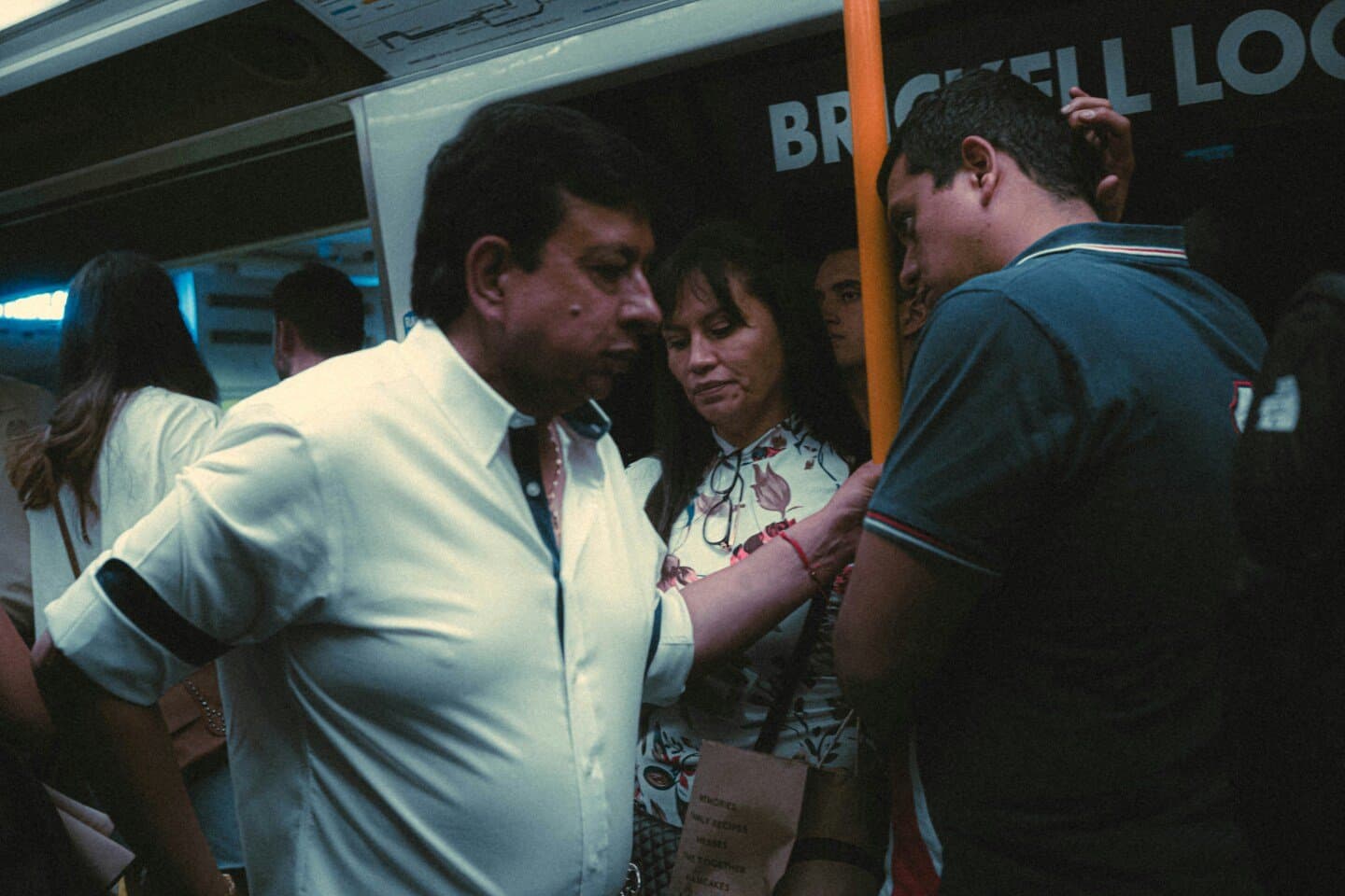 Que Horas Ela Volta?, image 1 of 1
