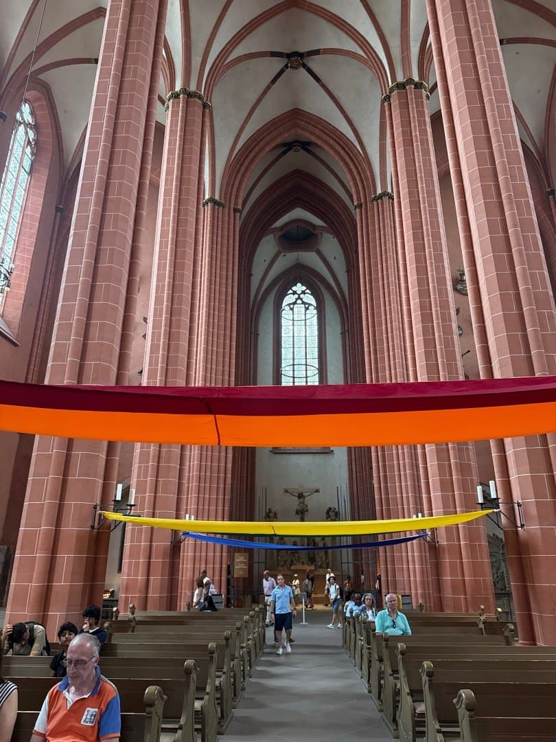 Catedral, image 1 of 1