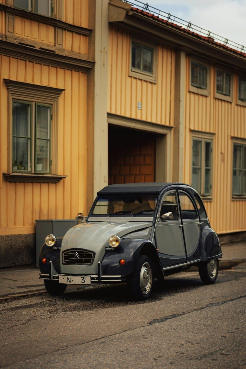 Citroën 2CV, image 1 of 1