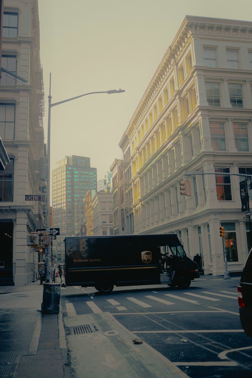 UPS Package Car, image 1 of 1