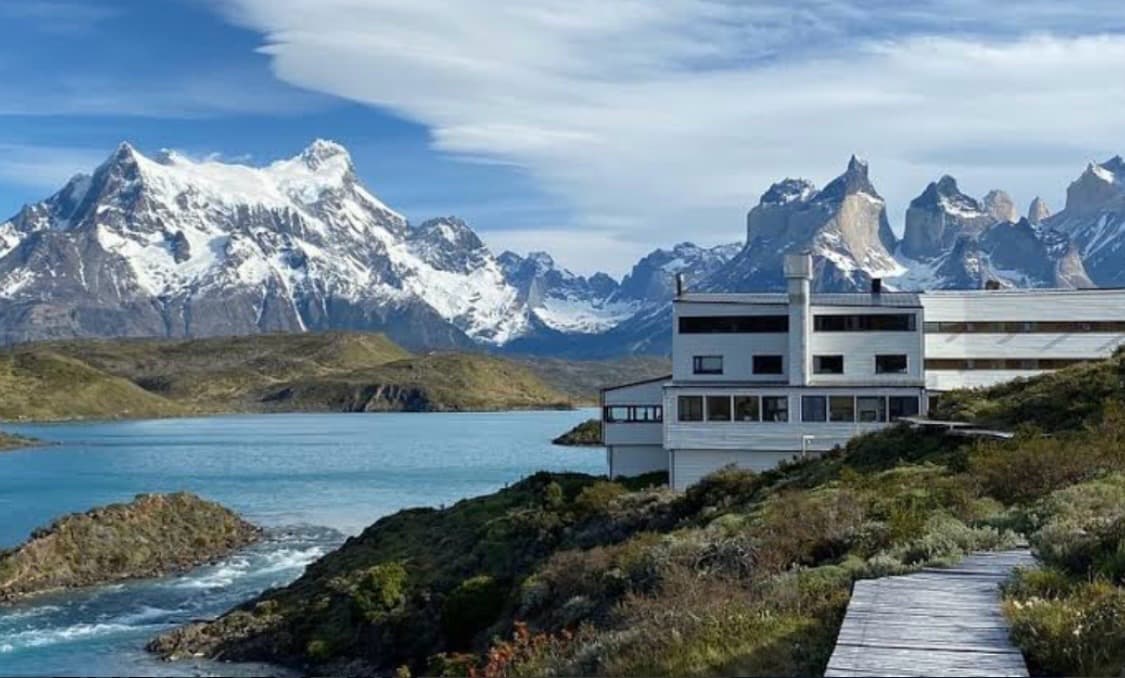 Explora Torres Del Paine, image 1 of 1
