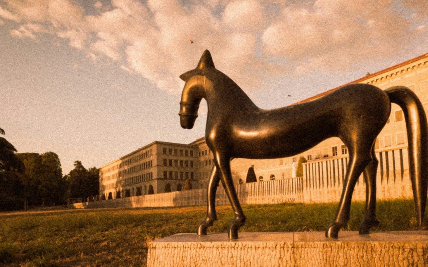 Hippodrome de la Queue d'Arve, image 1 of 1