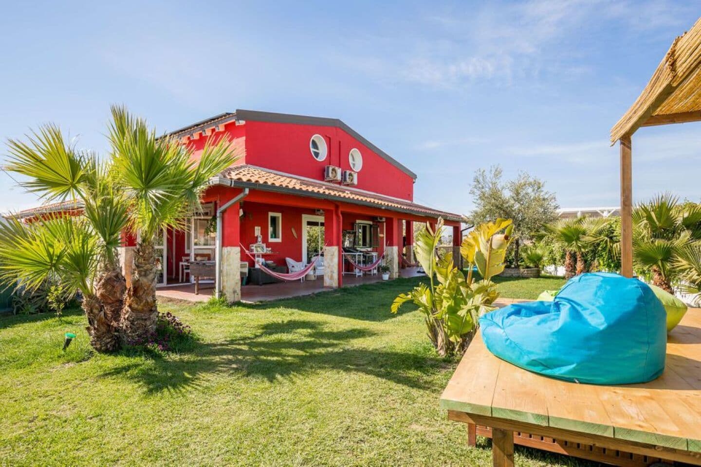 Floripa Yoga & Kitesurf House, image 1 of 1