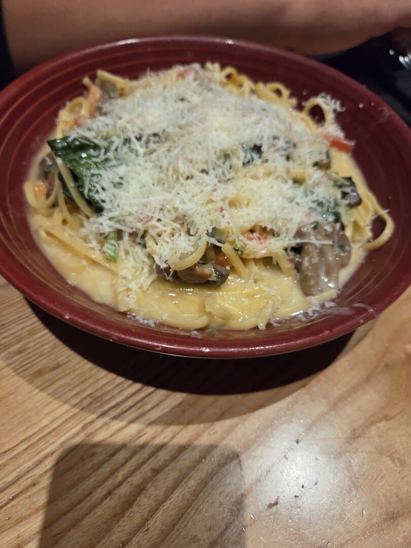 Olive Garden, image 1 of 1