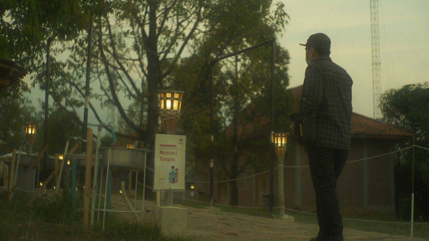 The Wire, image 1 of 1