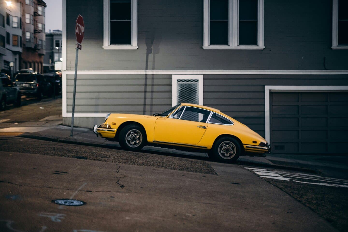 Porsche 911, image 1 of 1