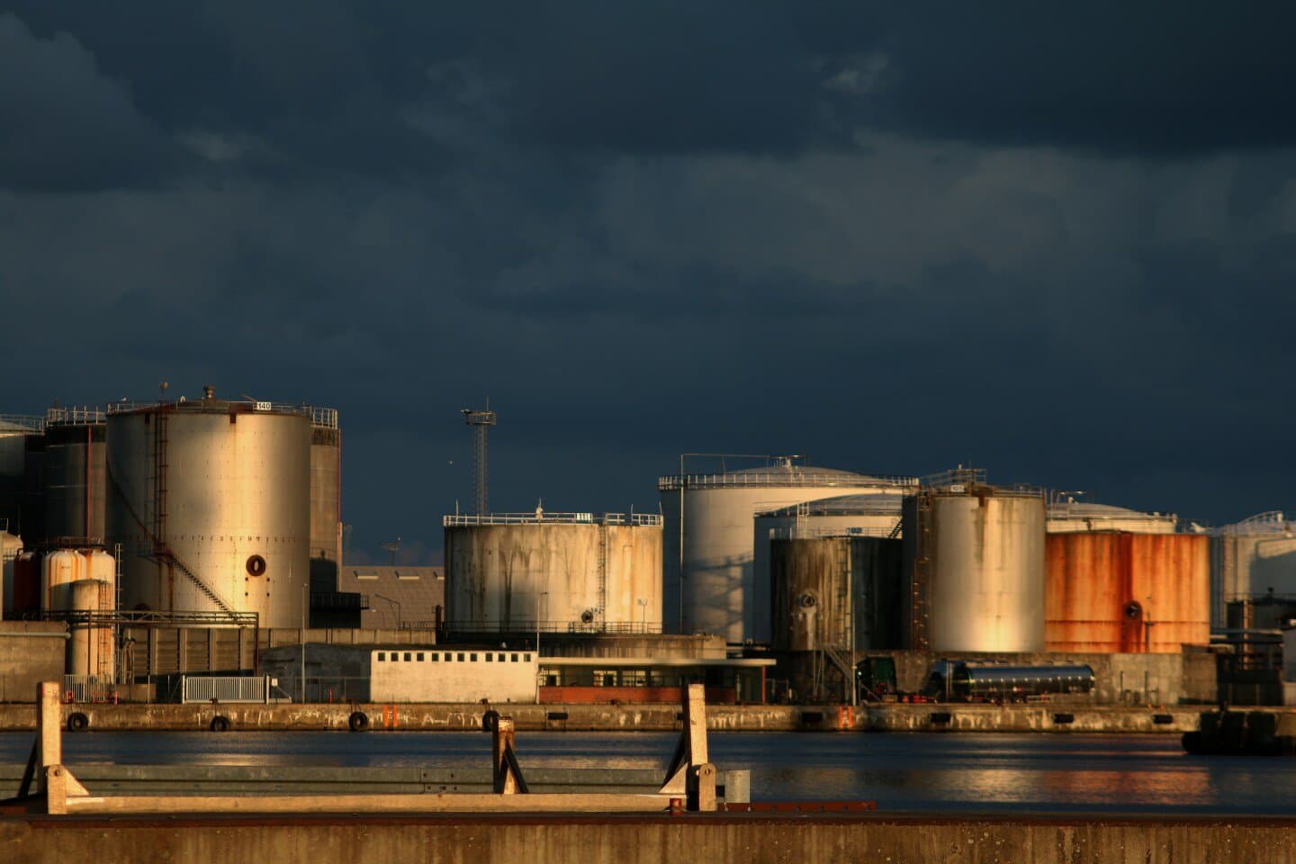 World Fuel Services (World Kinect), image 1 of 1