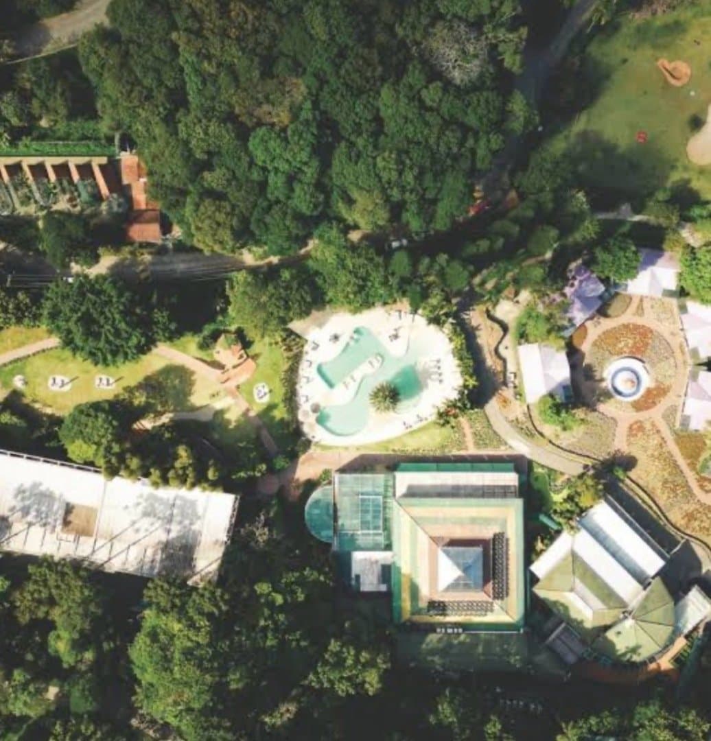 Unique Garden, image 1 of 1
