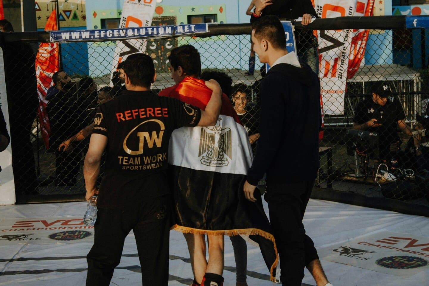 Vs. Oscar De La Hoya (2007), image 1 of 1