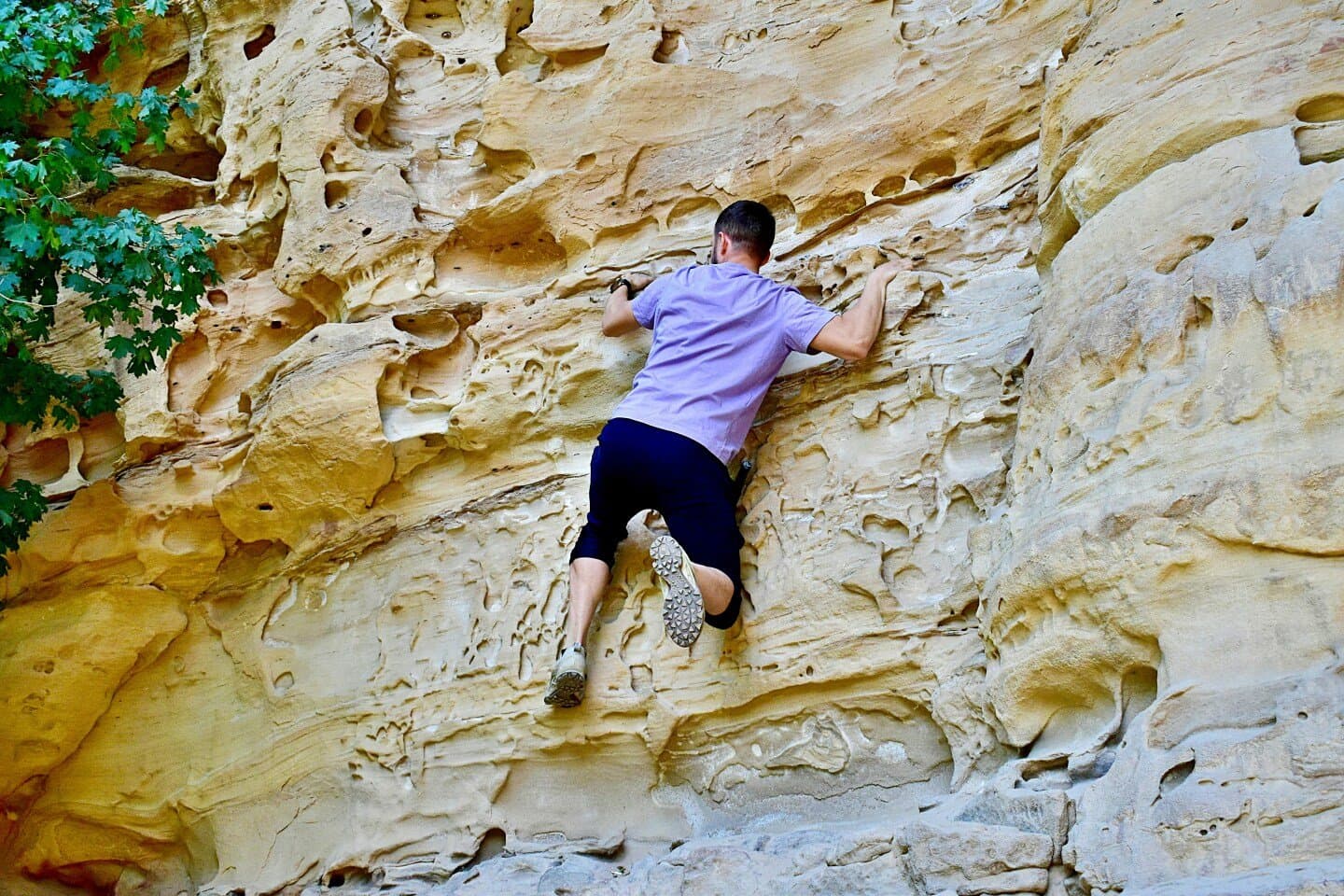 Mission Cliffs, image 1 of 1