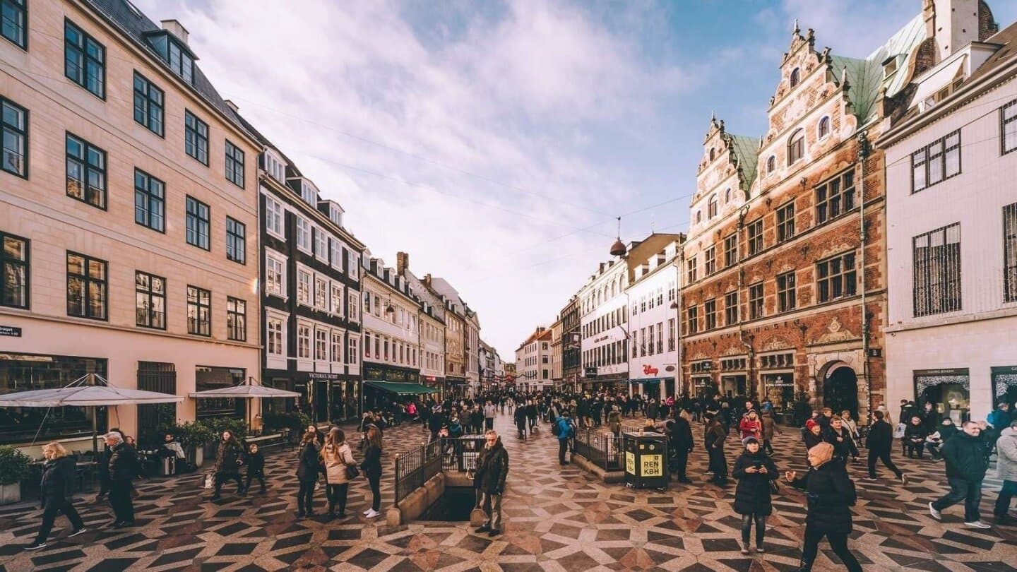 Stroll Down Strøget, image 1 of 1