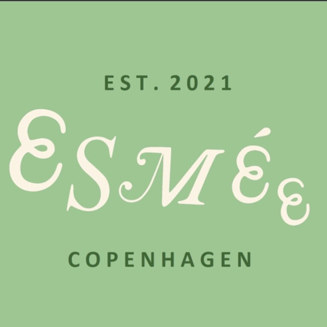 Esmée, image 1 of 4