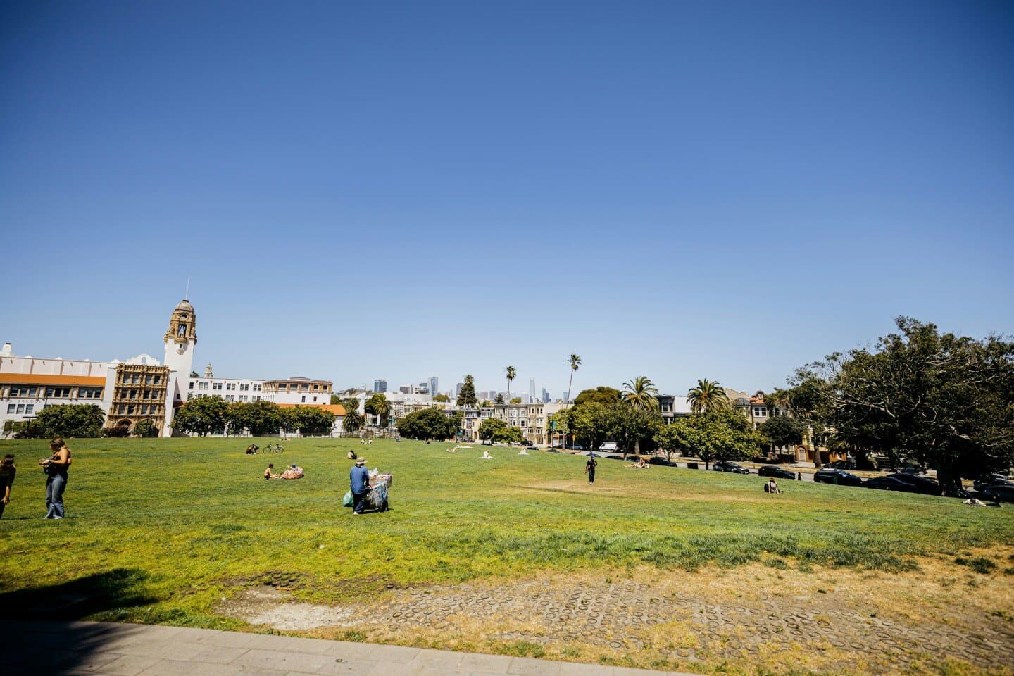 Mission Dolores Park Courts, image 1 of 1