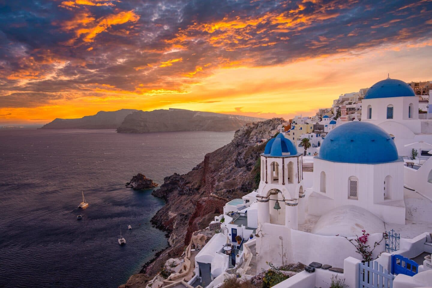 Sunset Viewing at Oia Castle, image 1 of 1