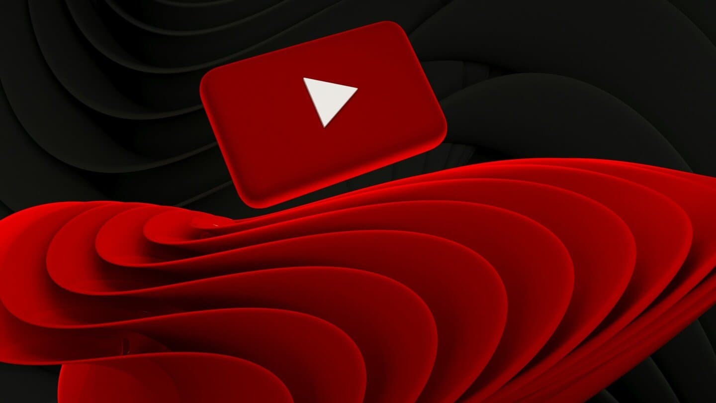 AlexTheAnalyst, image 1 of 1