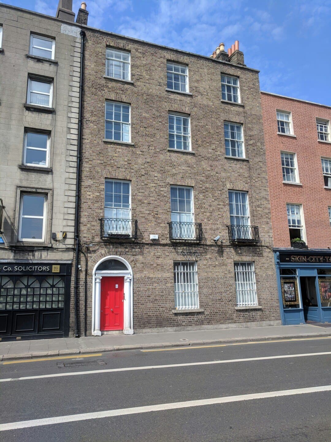 Bar 1661, image 1 of 1