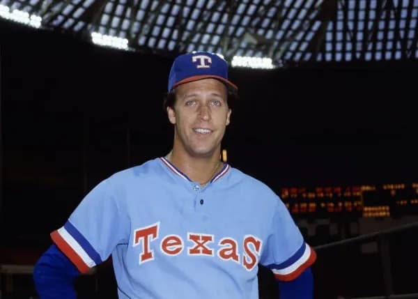 Jon Matlack, image 1 of 1