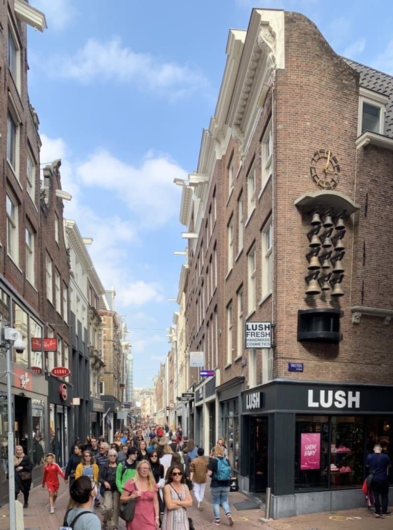 Kalverstraat & Heiligeweg, image 1 of 1