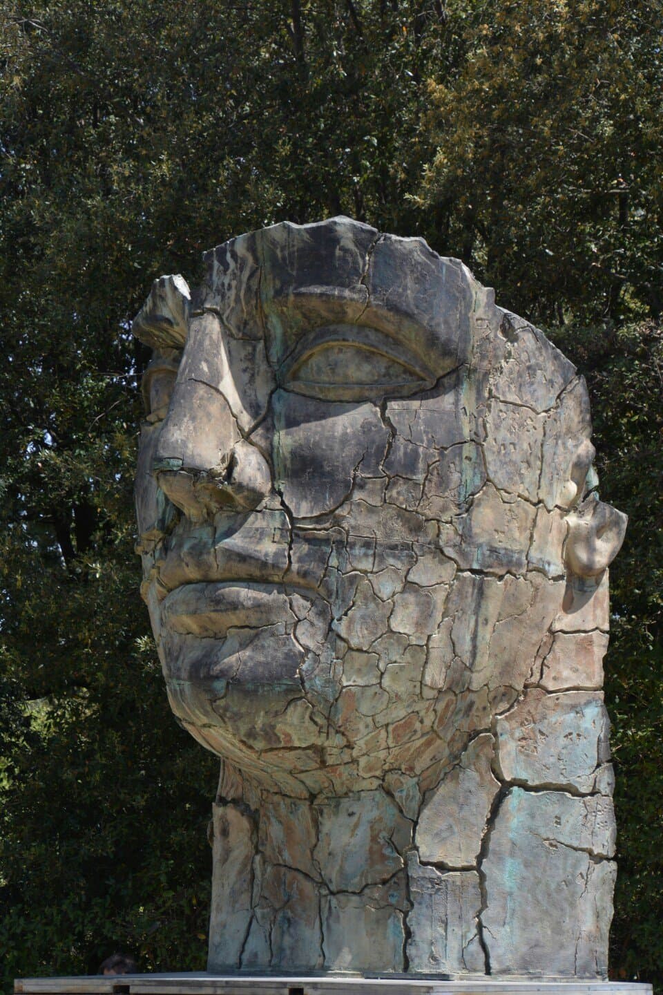 Nag's Head, image 1 of 1