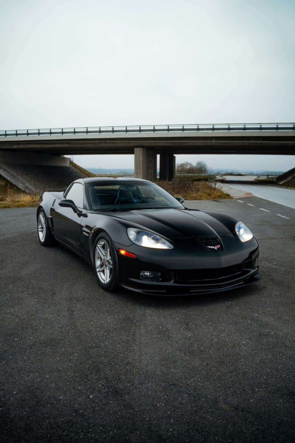 Chevrolet Corvette, image 1 of 1