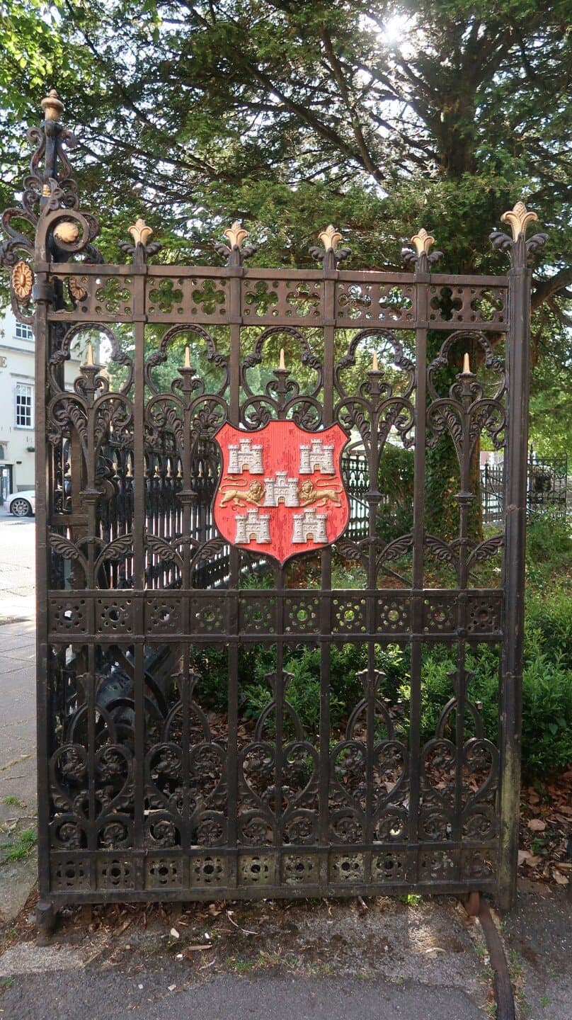 Salford Royal Hospital, image 1 of 1