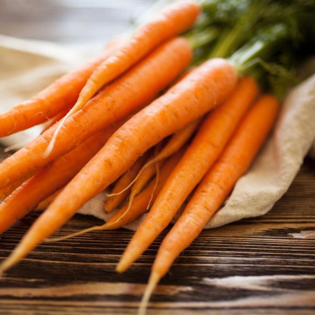 Carrots, image 1 of 1