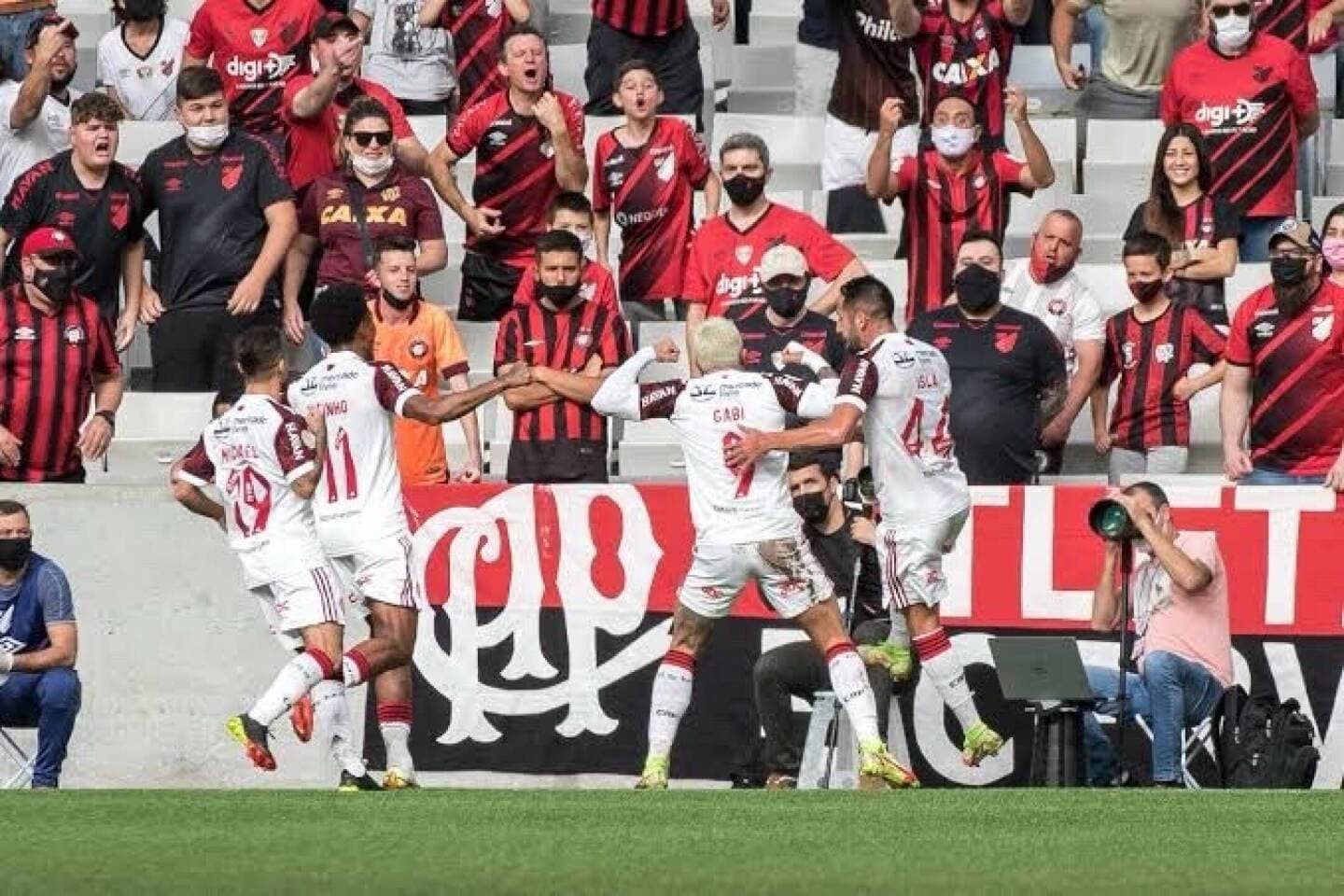 Gol contra o Athletico Paranaense na Copa do Brasil 2021, image 1 of 1