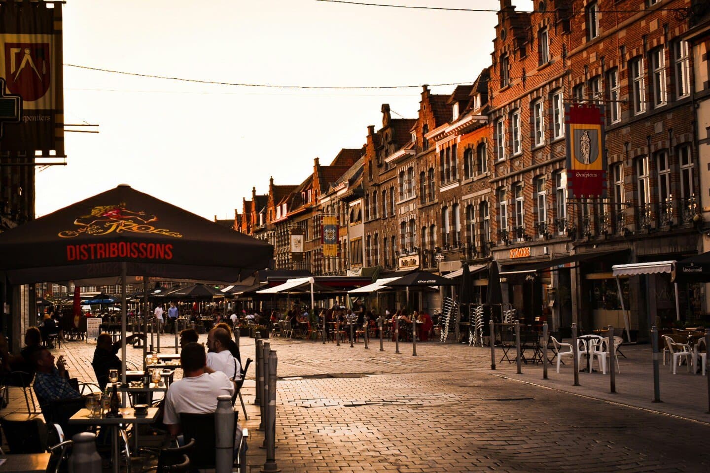 Café du Soleil, image 1 of 1