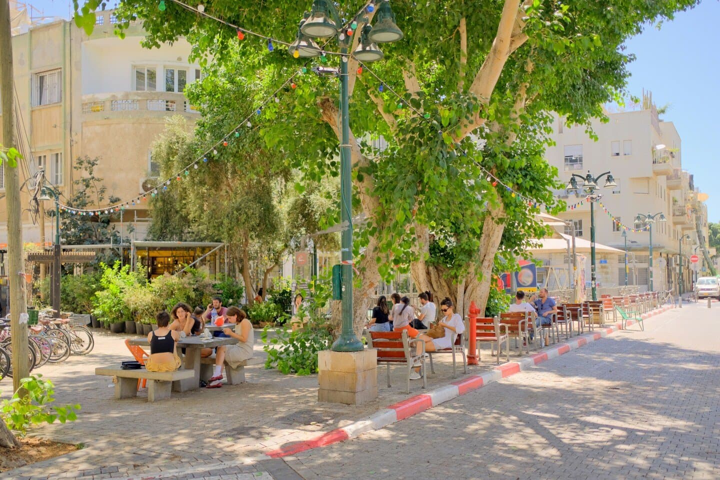 עזורה, image 1 of 1