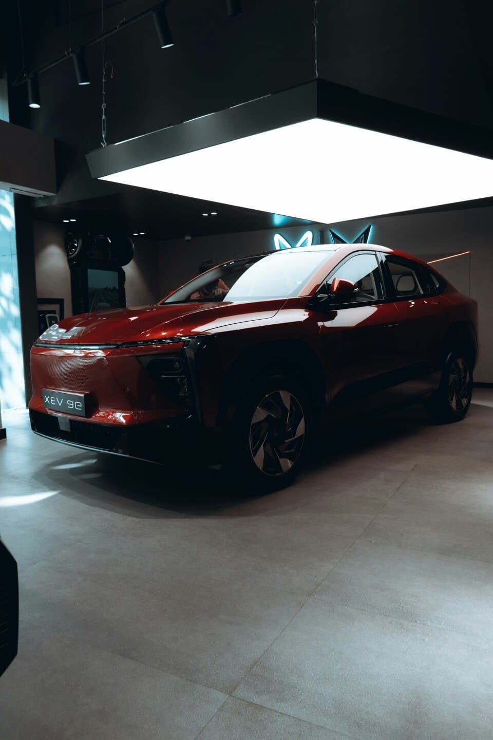 Tesla San Francisco - Van Ness, image 1 of 1