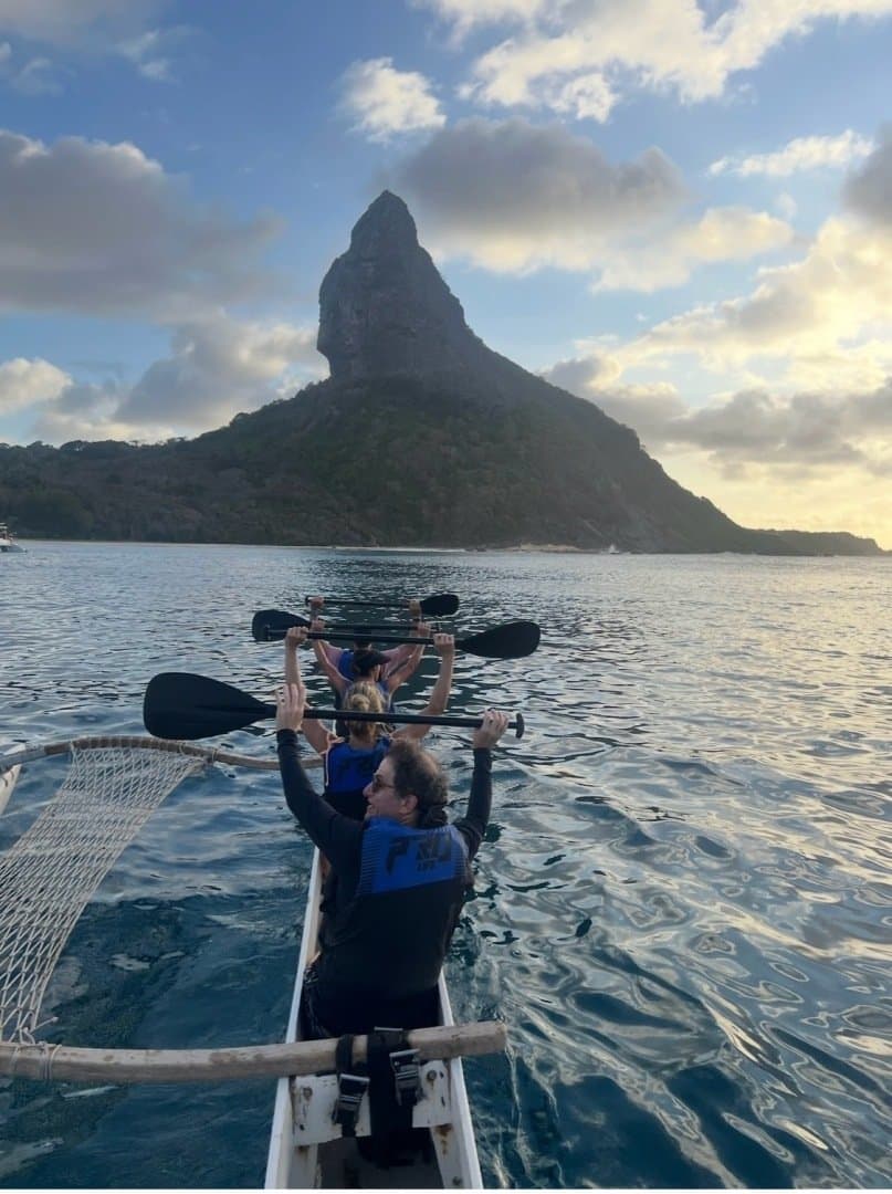 Passeio com canoa havaiana, image 1 of 1