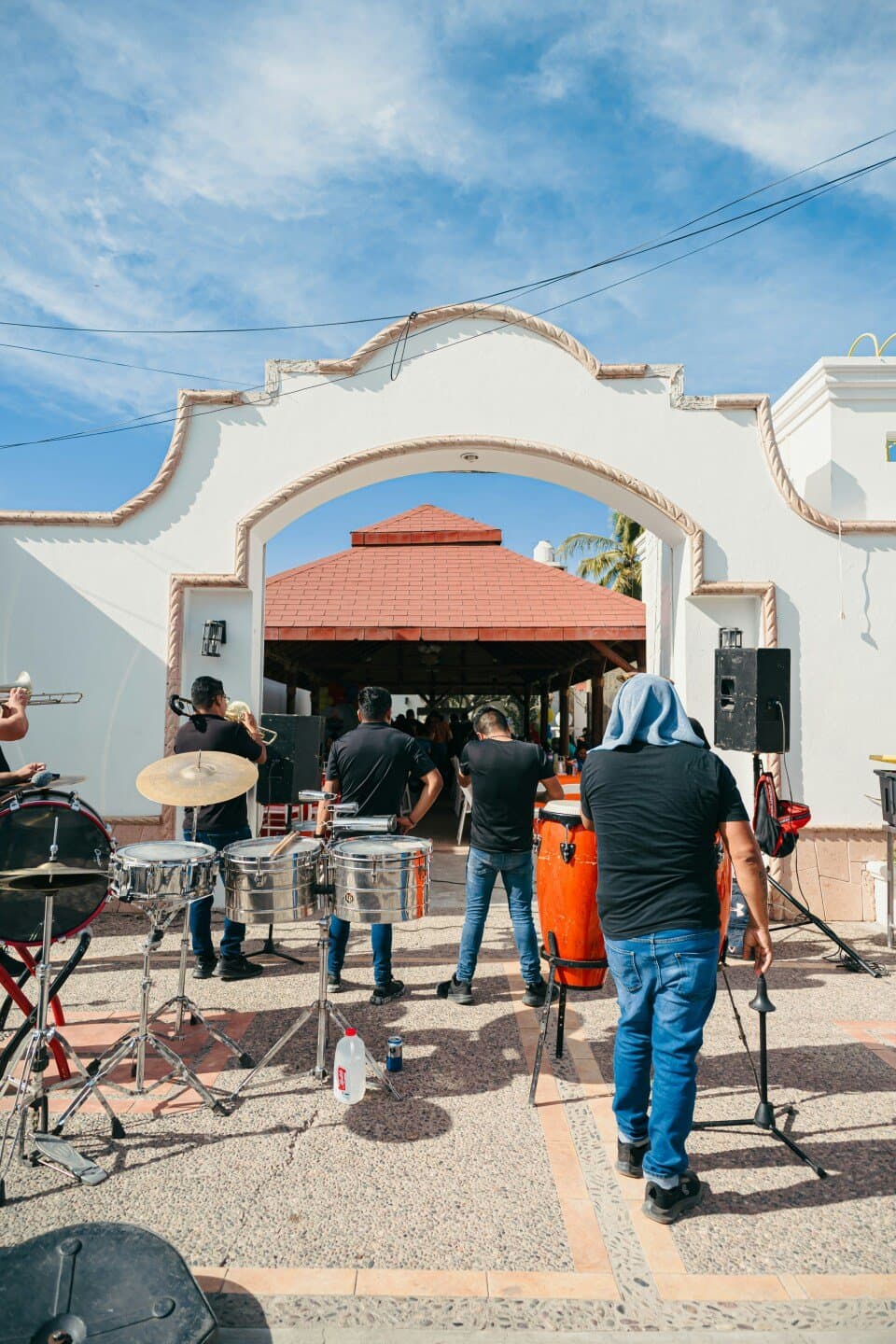 Taco's Bar, image 1 of 1