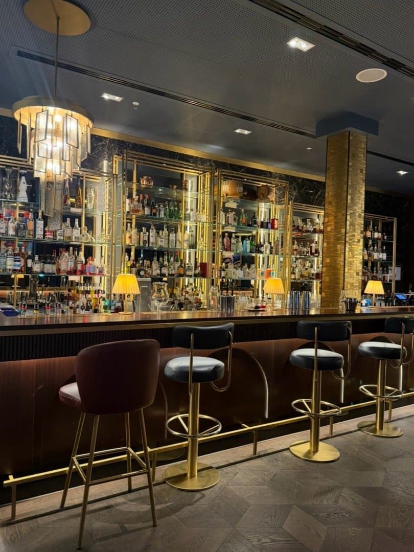 Bar Montez, image 1 of 1