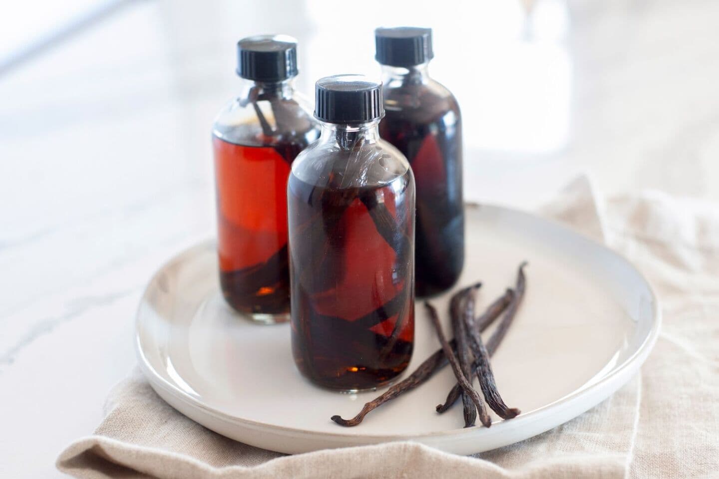 Vanilla Extract, image 1 of 1