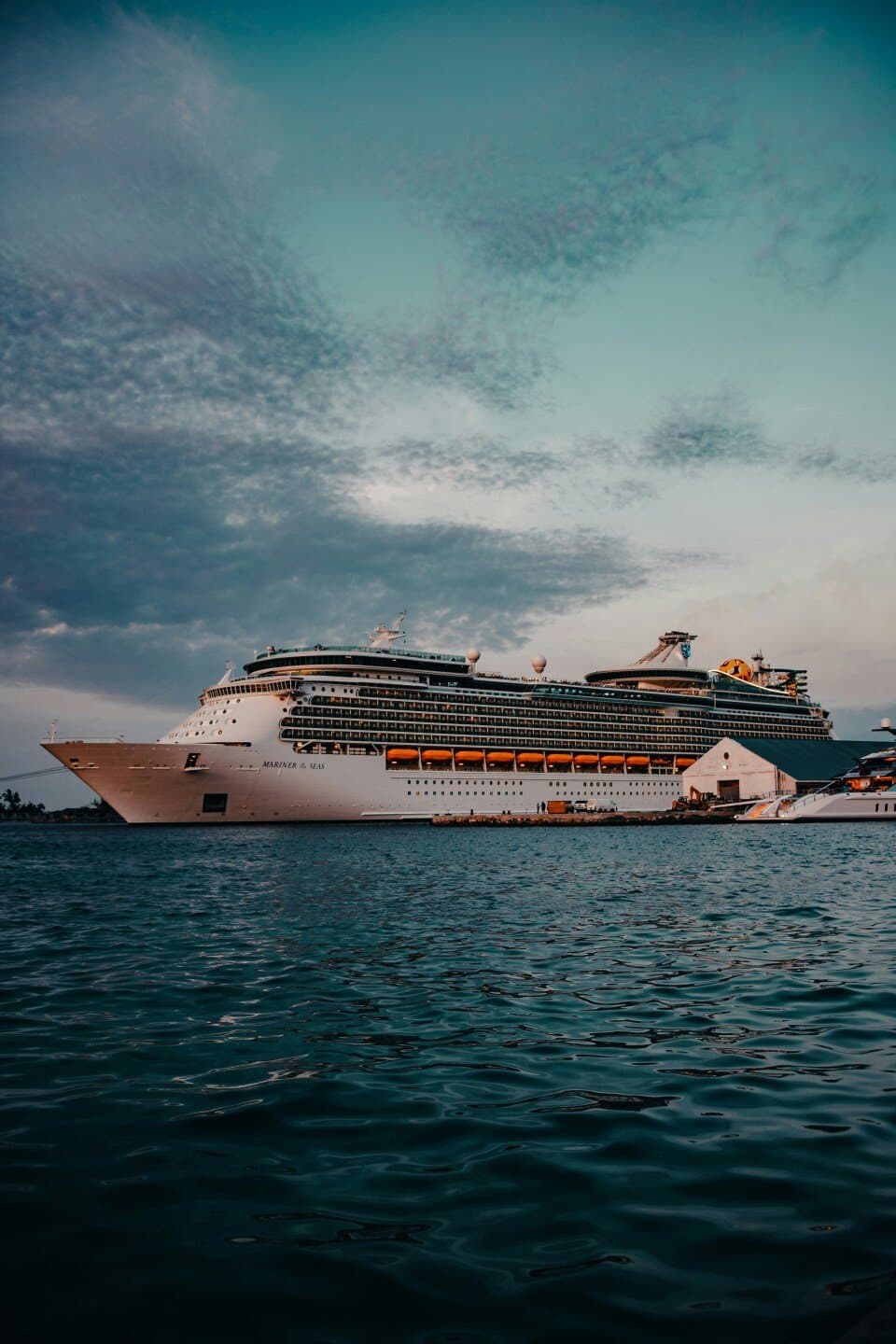 Carnival Corporation, image 1 of 1