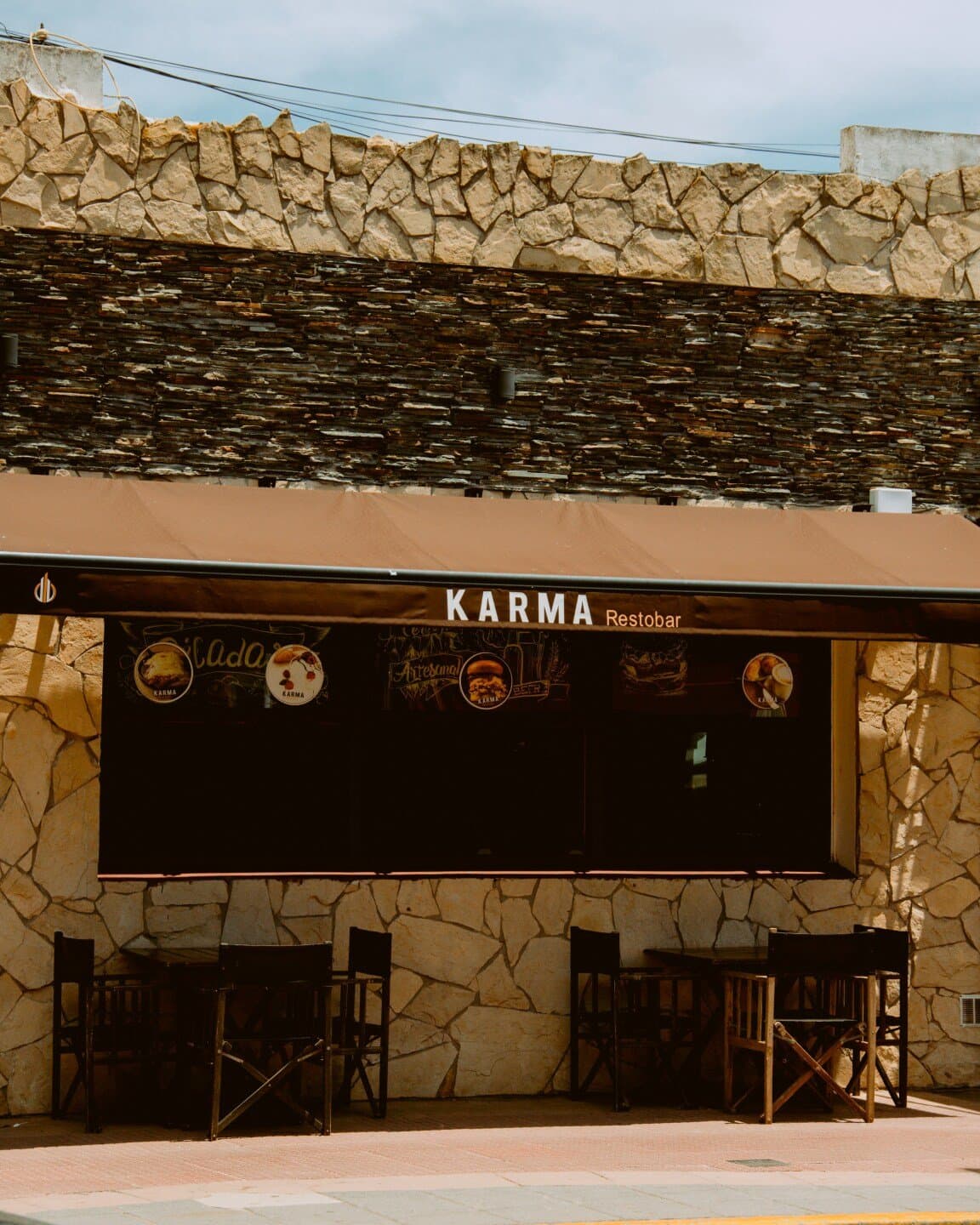 Komah, image 1 of 1