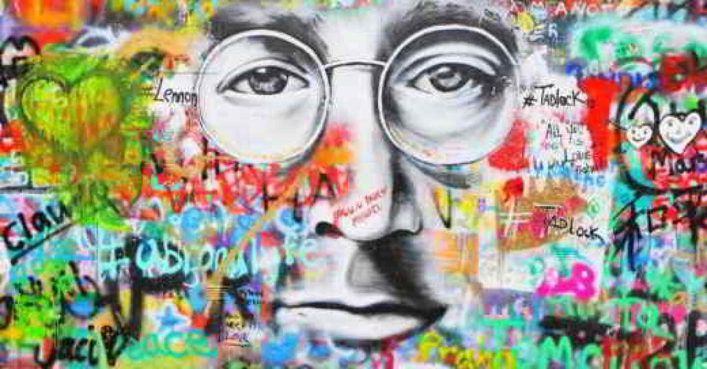 Muro de John Lennon, image 1 of 1