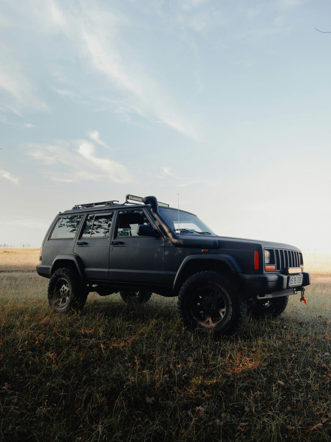 Jeep Cherokee XJ, image 1 of 1