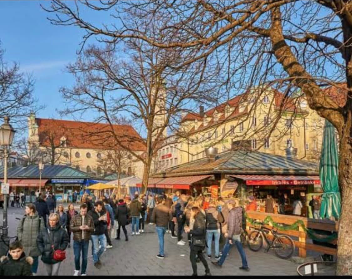 Viktualenmarkt, image 1 of 8