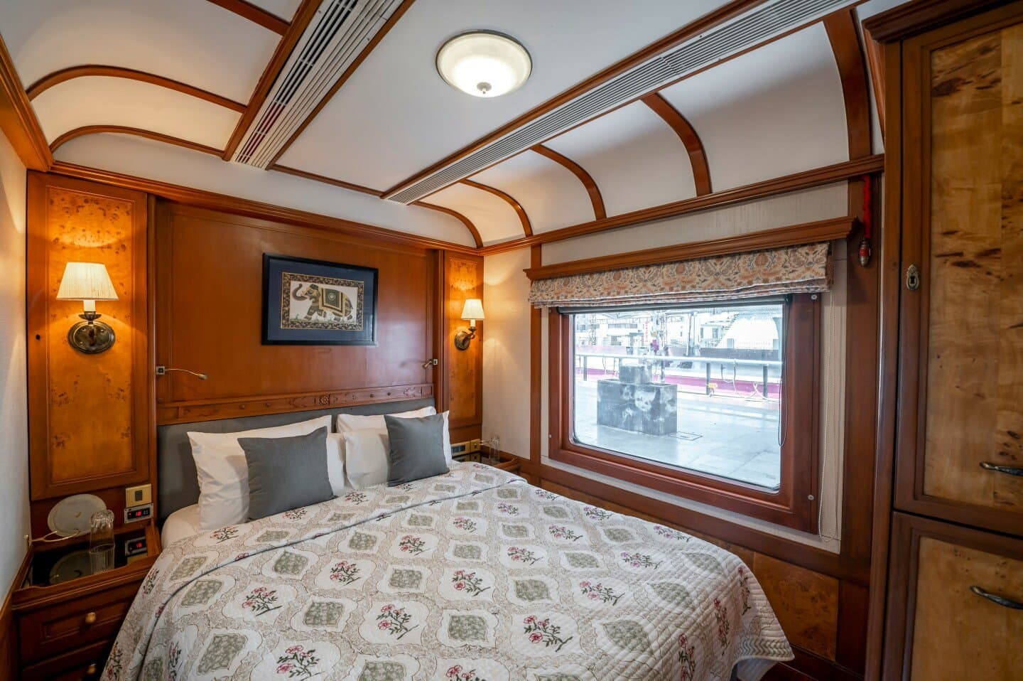 Golden Eagle Trans-Siberian Express, image 1 of 1