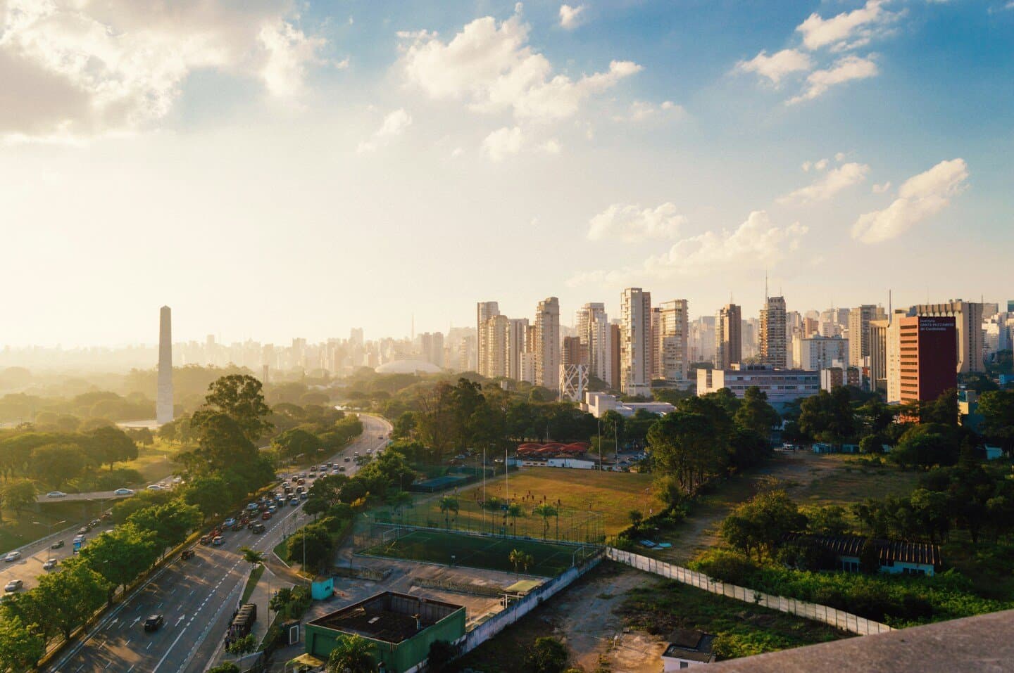 Trajetórias históricas da paisagem sonora em parques urbanos: comparação entre São Paulo e Porto, image 1 of 1
