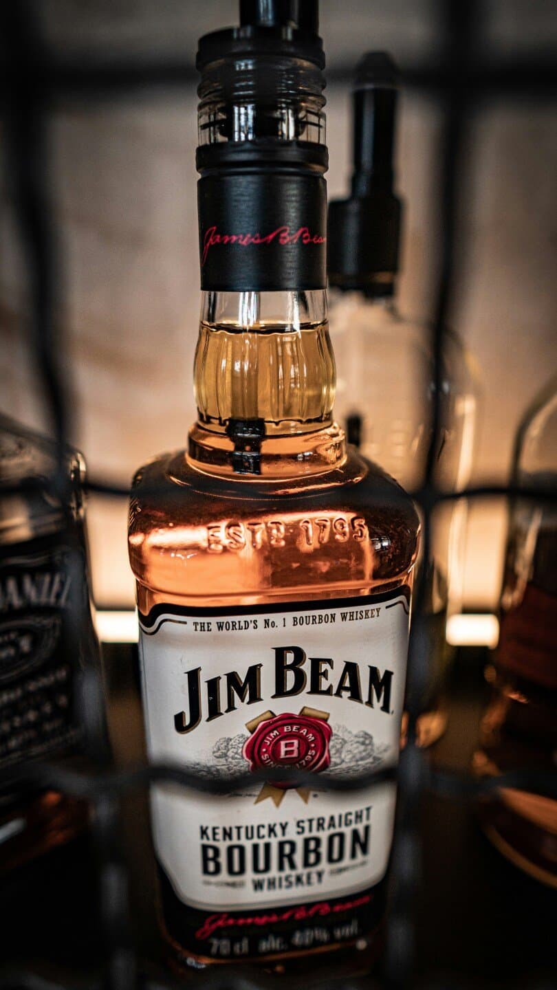 Jim Beam White Label, image 1 of 1