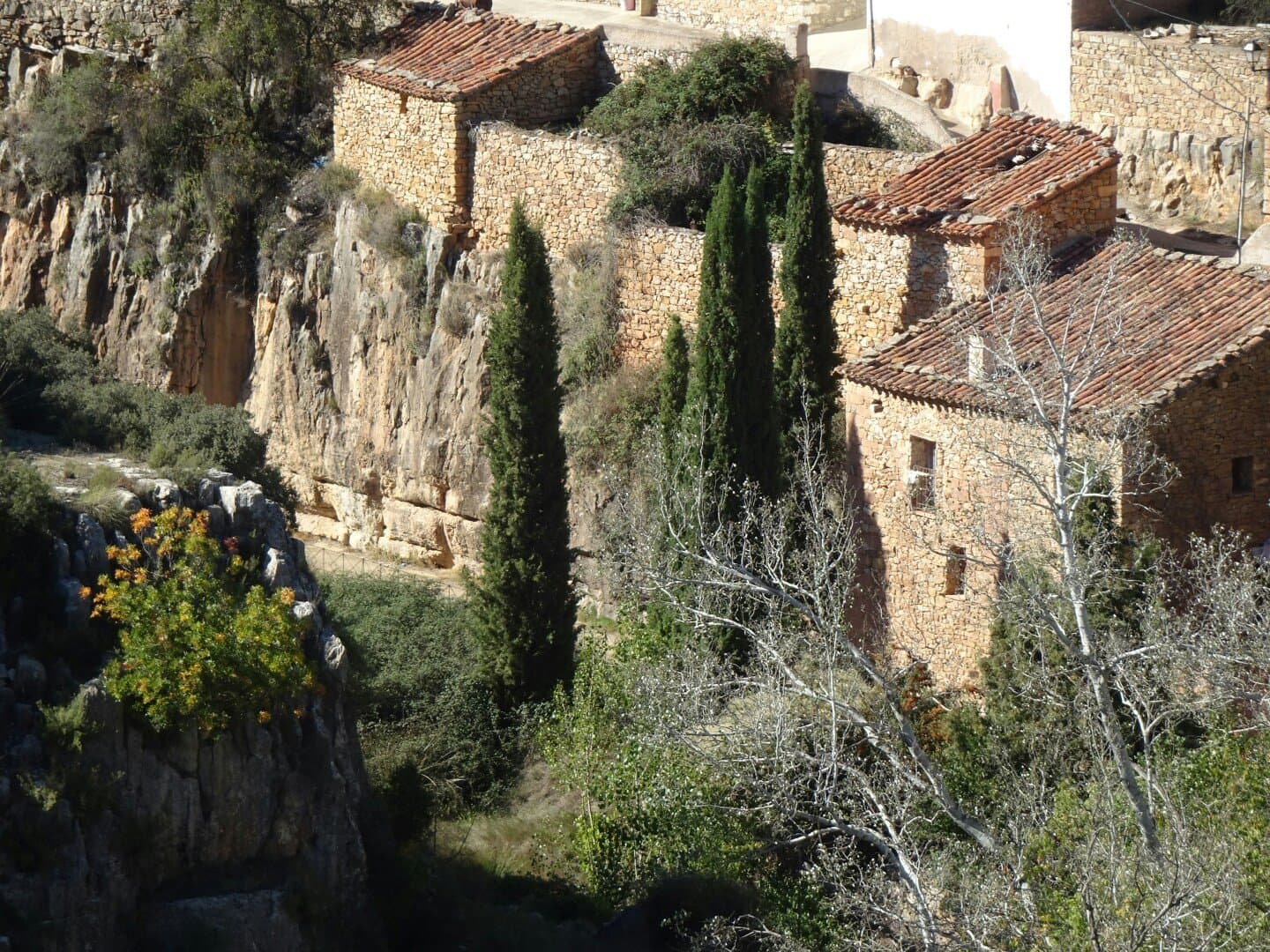 Cuenllas Salesas, image 1 of 1