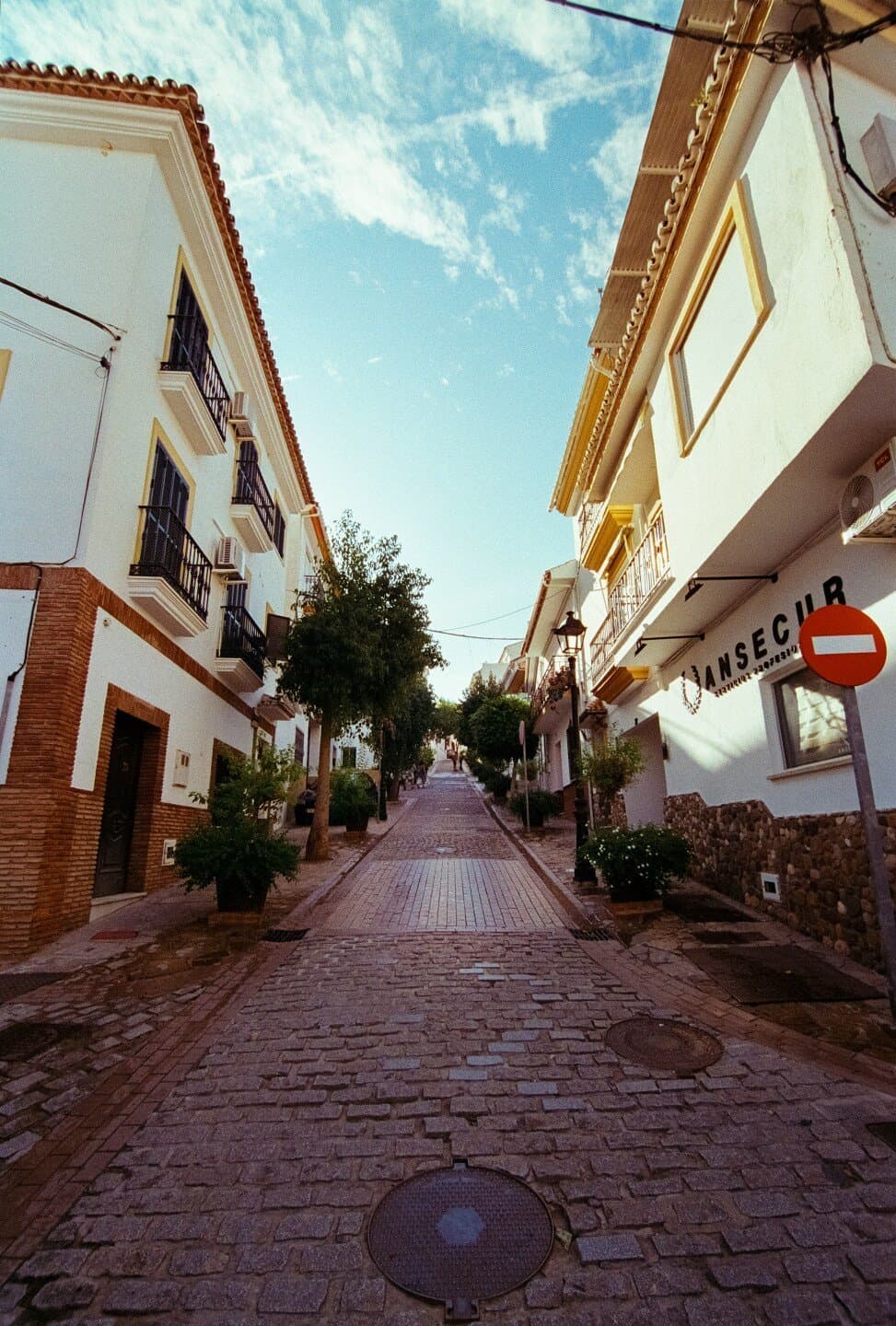 Lavandería Mona's, image 1 of 1